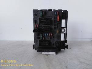 Used Fuse box Peugeot 307 (3A/C/D) 2.0 HDi 110 FAP Price on request offered by Fa. Klijnstra & Zn. VOF