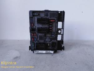 Usados Caja de fusibles Peugeot 206 SW (2E/K) 2.0 HDi Precio € 75,00 Norma de margen ofrecido por Fa. Klijnstra & Zn. VOF