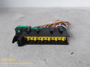 Used Fuse box Peugeot 206 (2A/C/H/J/S) 1.4 XR,XS,XT,Gentry Price on request offered by Fa. Klijnstra & Zn. VOF