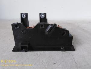 Used Fuse box Peugeot 106 I 1.1 i XN,XR,XT Price on request offered by Fa. Klijnstra & Zn. VOF
