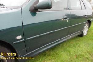 Used Door 4-door, front left Peugeot 306 Break (7E) 2.0 HDi Price € 99,00 Margin scheme offered by Fa. Klijnstra & Zn. VOF