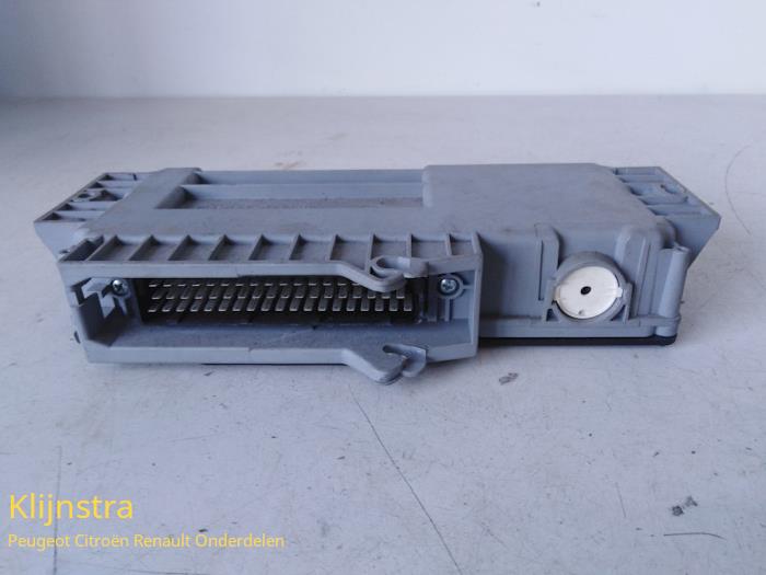 Used Automatic gearbox computer Peugeot 406 Coupé (8C) 2.9 V6 24V Price on request offered by Fa. Klijnstra & Zn. VOF