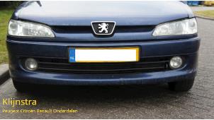 Usagé Pare-chocs avant Peugeot 306 Break (7E) Prix sur demande proposé par Fa. Klijnstra & Zn. VOF