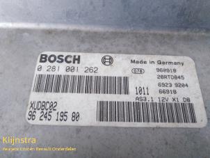 Engine management computer from a Peugeot 406 (8B) 1.9 dt 1996