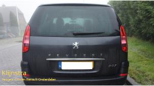 Used Tailgate Peugeot 807 2.2 16V Price on request offered by Fa. Klijnstra & Zn. VOF