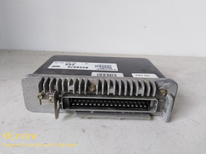 Używane Sterownik ABS Citroen XM (Y3) 2.1 TD 12V Cena na żądanie oferowane przez Fa. Klijnstra & Zn. VOF