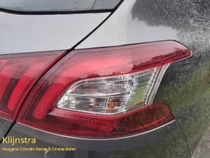 Used Taillight, right Peugeot 308 (L3/L8/LB/LH/LP) Price on request offered by Fa. Klijnstra & Zn. VOF