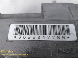 Engine management computer from a Peugeot 405 II (4B) 1.6 1995