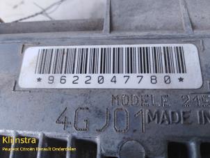 Engine management computer from a Peugeot 405 II (4B) 1.6 1995
