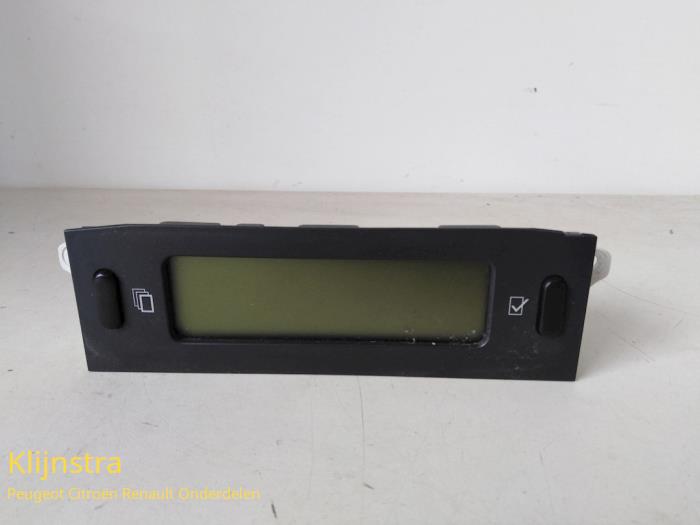 Used Interior display Citroen C5 I Break (DE) 2.0 HPi 16V Price on request offered by Fa. Klijnstra & Zn. VOF