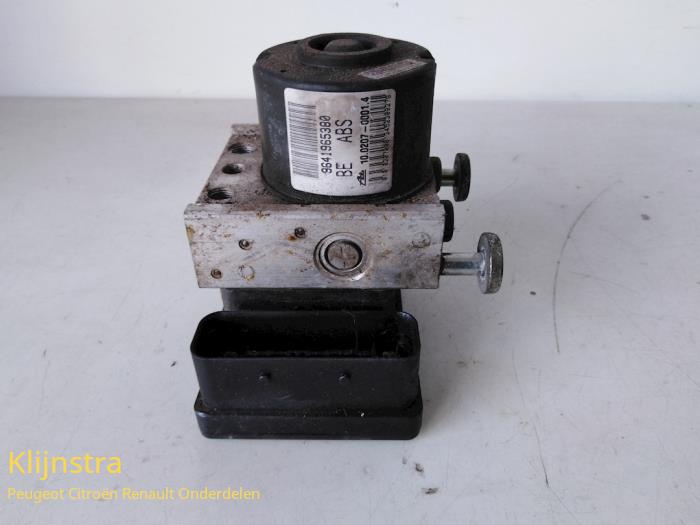 Begagnade ABS-pump Citroen C3 (FC/FL/FT) 1.1 Pris € 75,00 Marginaltabell erbjuds av Fa. Klijnstra & Zn. VOF