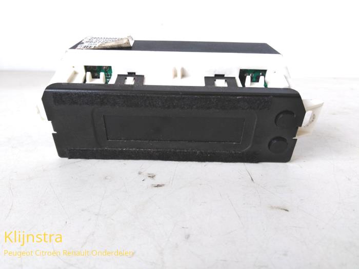 Used Interior display Peugeot 306 (7A/C/S) 1.9 D,XND,XAD Price on request offered by Fa. Klijnstra & Zn. VOF