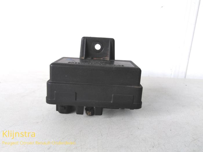 Glow plug relay Citroen Berlingo 1.9 D 598124