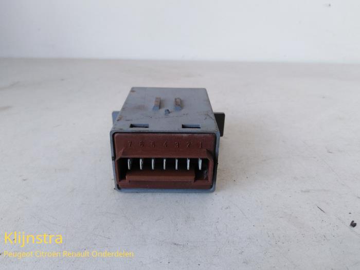 Used Power steering computer Peugeot 806 Price on request offered by Fa. Klijnstra & Zn. VOF