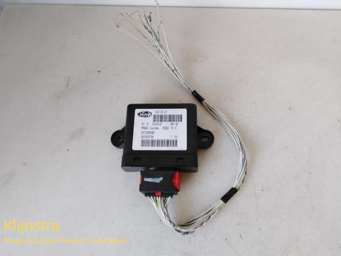Used Injection computer Citroen C5 I Berline (DC) 2.2 HDi 16V FAP Price on request offered by Fa. Klijnstra & Zn. VOF