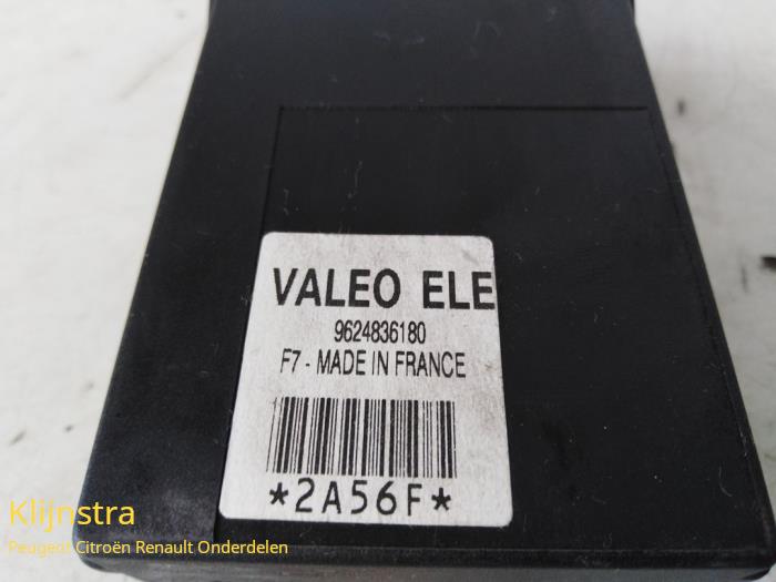 Central door locking module Citroen Berlingo Multispace 1.4