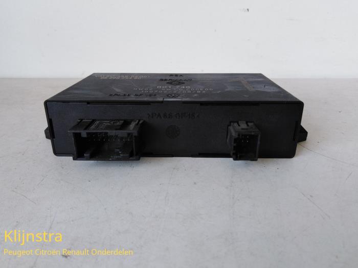 Begagnade PDC-modul Citroen C5 I Break (DE) 2.2 HDi 16V FAP Pris på förfrågan erbjuds av Fa. Klijnstra & Zn. VOF