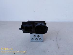 Used Cooling fin relay Peugeot 308 Price on request offered by Fa. Klijnstra & Zn. VOF