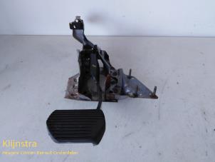 Used Brake pedal Peugeot 3008 Price on request offered by Fa. Klijnstra & Zn. VOF