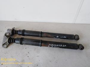 Used Shock absorber kit Peugeot 3008 Price on request offered by Fa. Klijnstra & Zn. VOF