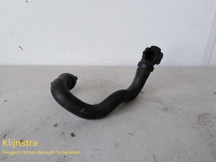 Water pipe from a Peugeot 3008 2014