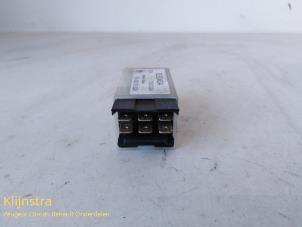 Used AC relay Peugeot 806 1.9 STDT,SVDT,SVDT Pullman Price on request offered by Fa. Klijnstra & Zn. VOF