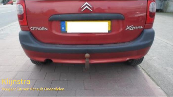 Pare-chocs arrière d'un Citroën Xsara Picasso (CH) 1.8 16V 2000