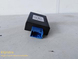 Used Alarm module Peugeot 206 Price on request offered by Fa. Klijnstra & Zn. VOF
