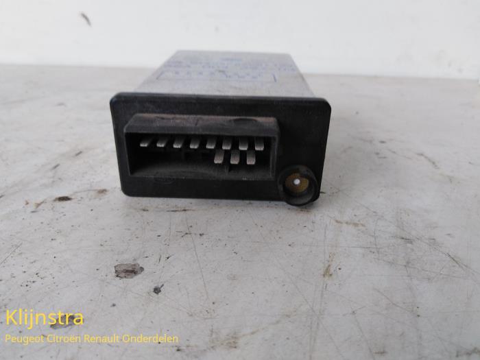 Używane Przekaznik tempomatu Citroen XM Break (Y4) 2.5 Turbo D 12V Cena na żądanie oferowane przez Fa. Klijnstra & Zn. VOF