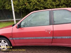 Used Door 2-door, left Peugeot 306 (7A/C/S) 1.8i XT,ST Price € 99,00 Margin scheme offered by Fa. Klijnstra & Zn. VOF