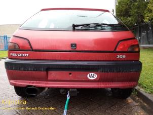 Used Rear bumper Peugeot 306 (7A/C/S) 1.8i XT,ST Price on request offered by Fa. Klijnstra & Zn. VOF