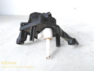 Used Heater valve motor Peugeot 406 (8B) 2.0 HDi 110 Price on request offered by Fa. Klijnstra & Zn. VOF