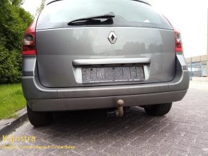 Gebrauchte Stoßstange hinten Renault Megane II Grandtour (KM) 1.5 dCi 100 Preis auf Anfrage angeboten von Fa. Klijnstra & Zn. VOF