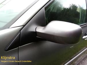 Used Wing mirror, left Renault Megane II Grandtour (KM) 1.5 dCi 100 Price € 39,00 Margin scheme offered by Fa. Klijnstra & Zn. VOF
