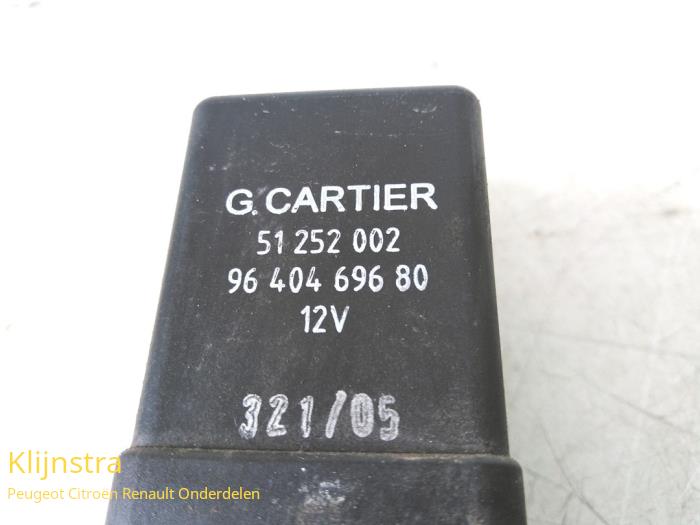 Glow plug relay Peugeot 307 Break 1.6 HDiF 110 16V - 598140