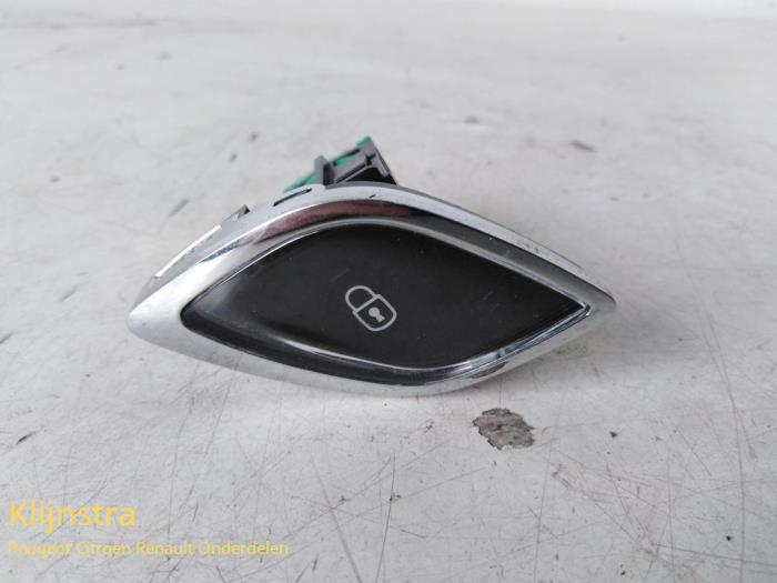Zentralverriegelung Schalter van een Citroën C3 (SC) 1.6 HDi 92 2012