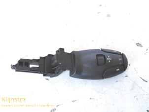 Used Steering wheel mounted radio control Peugeot 307 Break (3E) 1.6 HDiF 110 16V Price on request offered by Fa. Klijnstra & Zn. VOF
