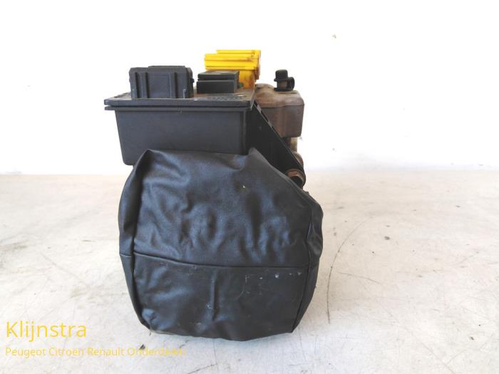 Begagnade ABS-pump Citroen Evasion 2.0 CT SX,VSX Turbo Pris € 250,00 Marginaltabell erbjuds av Fa. Klijnstra & Zn. VOF