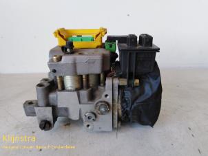 ABS Pumpe van een Citroën Evasion 2.0 CT SX,VSX Turbo 1996