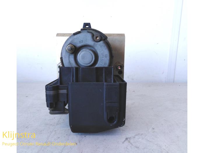 Usagé Bloc ABS Peugeot 306 (7A/C/S) 2.0 S 16 Kat. Prix € 199,00 Règlement à la marge proposé par Fa. Klijnstra & Zn. VOF