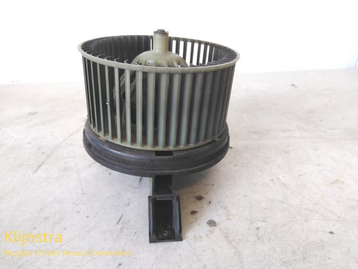 Heating and ventilation fan motor Peugeot 205 II 1.6 XS,XT,GT Autom ...