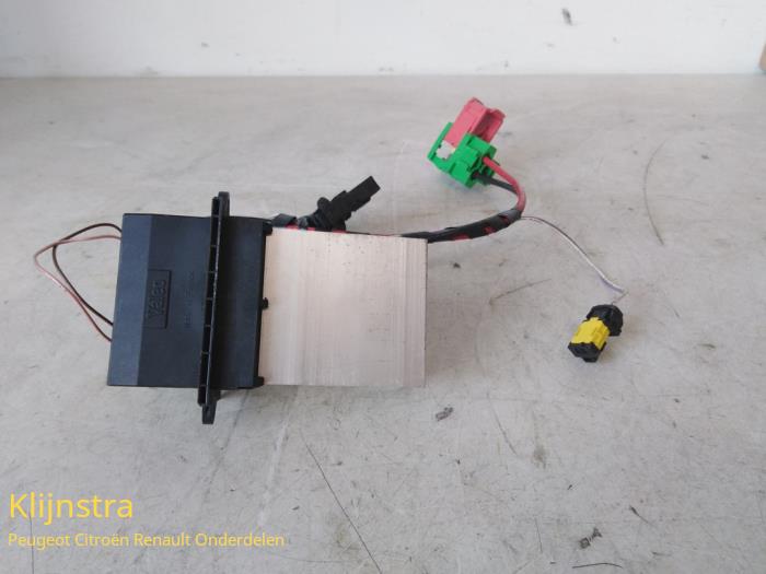 Heater resistor Peugeot 406 Break 2.2 HDi 16V FAP - 6441L1