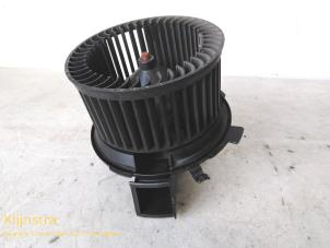Used Heating and ventilation fan motor Peugeot 206 (2A/C/H/J/S) 1.4 HDi Price on request offered by Fa. Klijnstra & Zn. VOF