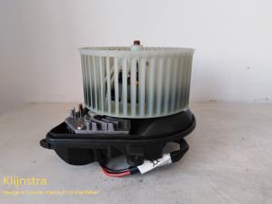 Used Heating and ventilation fan motor Peugeot 206 (2B) 1.4 Price on request offered by Fa. Klijnstra & Zn. VOF