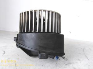Used Heating and ventilation fan motor Peugeot Boxer (230L) 2.5D 310C 12V Price on request offered by Fa. Klijnstra & Zn. VOF