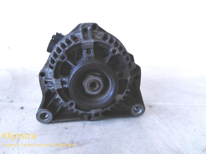 Begagnade Dynamo Peugeot 206 (2A/C/H/J/S) 1.4 XR,XS,XT,Gentry Pris på förfrågan erbjuds av Fa. Klijnstra & Zn. VOF