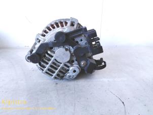 Dynamo van een Peugeot 306 (7D) 1.8 16V 2001