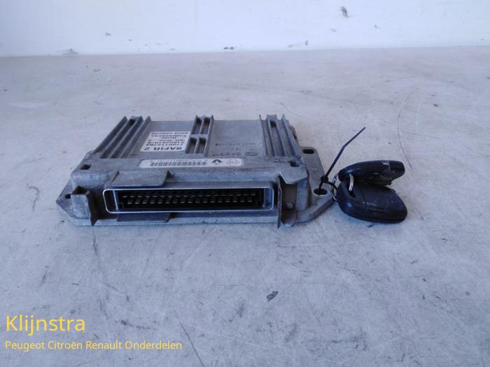 Used Engine management computer Renault Clio II (BB/CB) 1.2 Price € 150,00 Margin scheme offered by Fa. Klijnstra & Zn. VOF