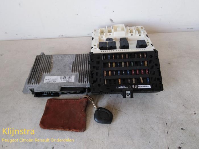 Used Engine management computer Renault Megane Scénic (JA) 1.6 RT Price € 150,00 Margin scheme offered by Fa. Klijnstra & Zn. VOF