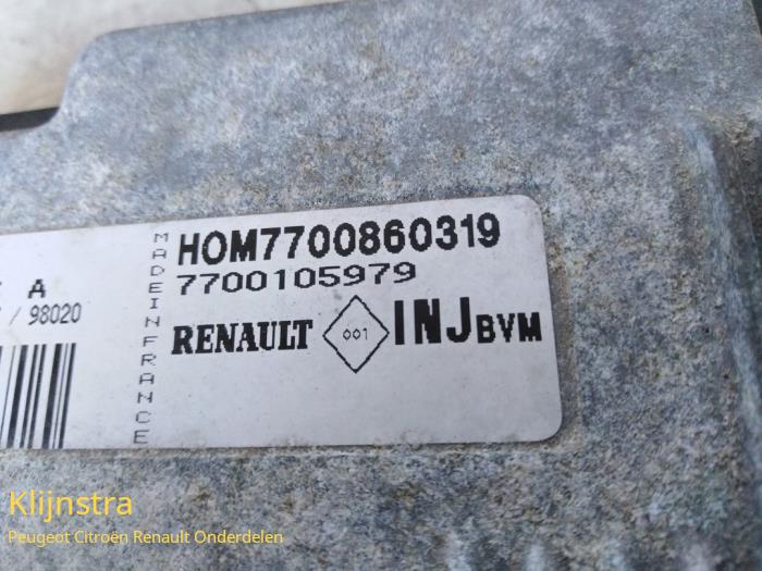 Ordinateur gestion moteur d'un Renault Megane Classic (LA) 1.6i RN,RT,Alizé 1998